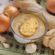 Французский луковый суп Французский луковый суп
