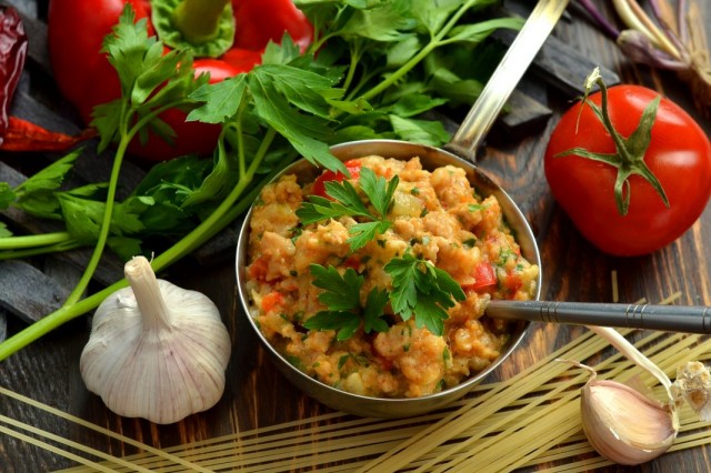 Густой мясной соус из фарша к макаронам Густой мясной соус из фарша к макаронам