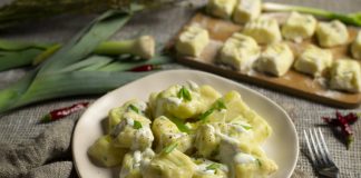 Ленивые вареники с картошкой, творогом и луком