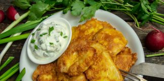 Сочная куриная грудка в кляре на сковороде